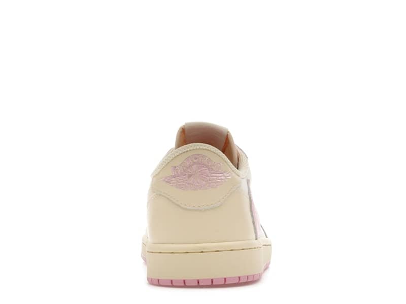Jordan Air Jordan 1 Retro Low OG SP Travis Scott -- Shy Pink —  — view 4